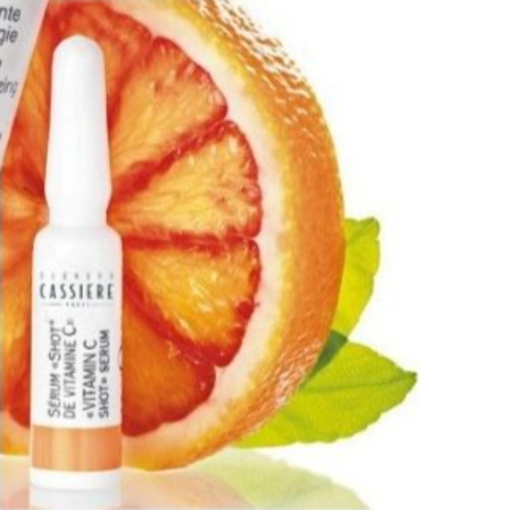 BERNARD CASSIERE Blood Orange Energizing ampoules Blood Orange for its high Vitamin C content - promotes Renewal and Brightening Tangerine Essential Oil is a skin Tonic Recommended for All skins needing a Radiance boost For best results : use twice/day for one week 7 days treatment per box